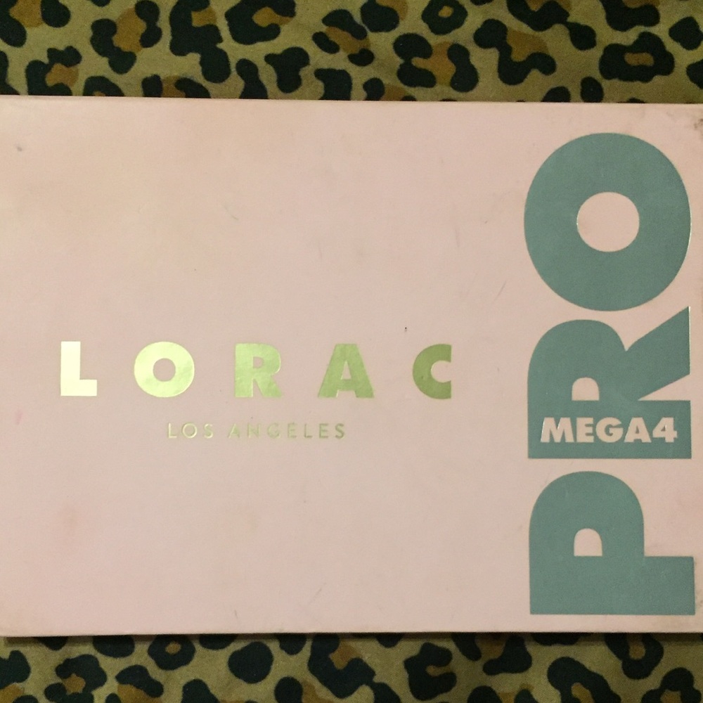 Lorac Mega Pro 4